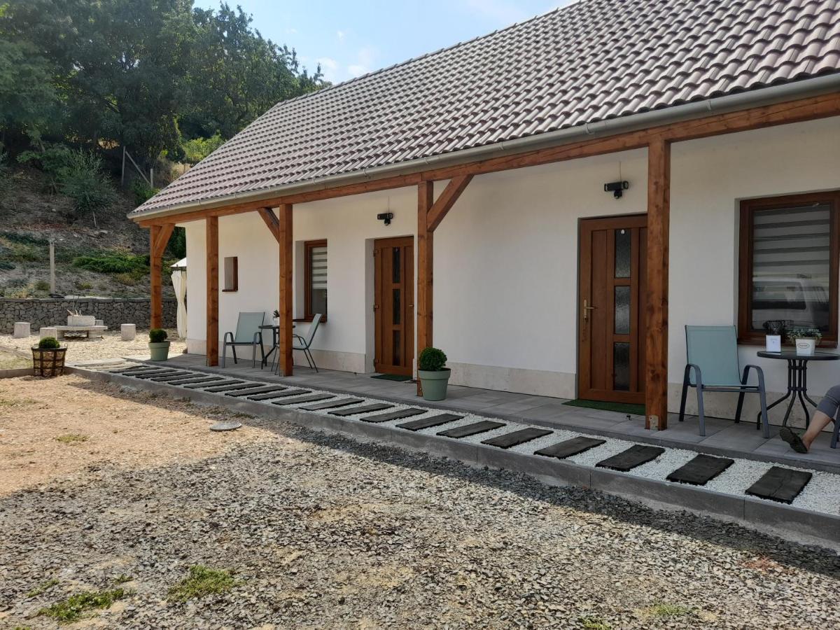 Kaland Apartman Ii. Sátoraljaújhely 外观 照片
